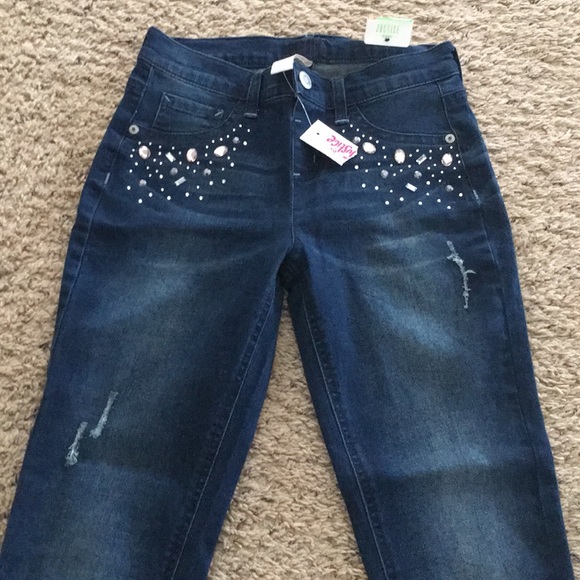 Jeans - Picture 2 of 3